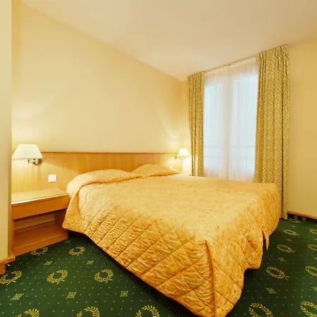 Hotel Bleu De Grenelle - Tour Eiffel 4*