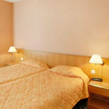 Hotel Bleu De Grenelle - Tour Eiffel 4*