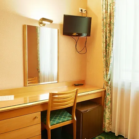 Bleu De Grenelle - Tour Eiffel Hotel