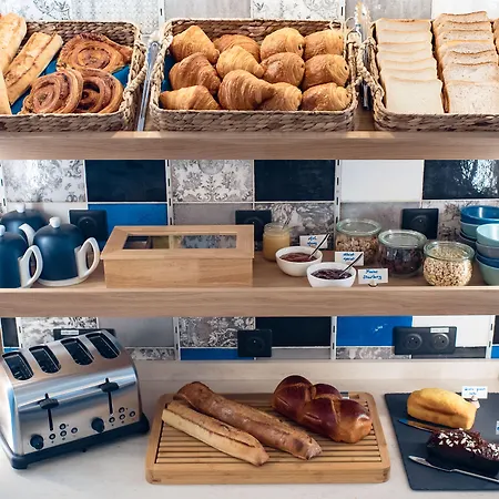 Bleu De Grenelle - Tour Eiffel 4* Vanves