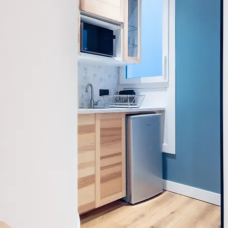 Hotel Bleu De Grenelle - Tour Eiffel 4*