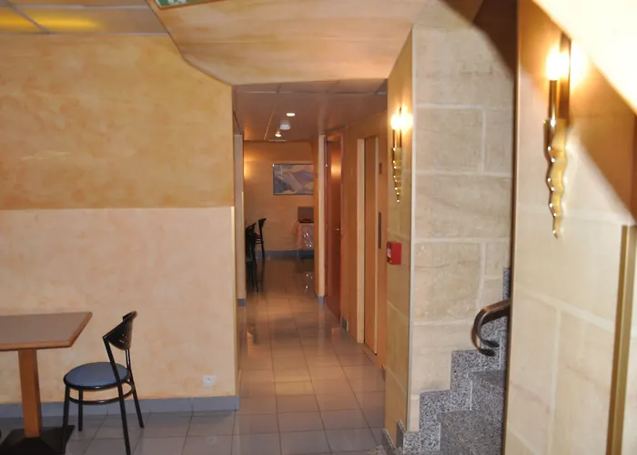 Hotel Bleu De Grenelle - Tour Eiffel