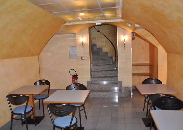 Bleu De Grenelle - Tour Eiffel 4*