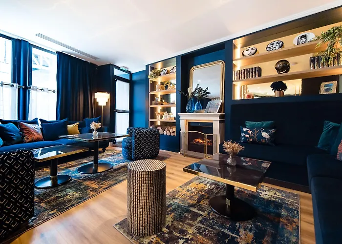 Bleu De Grenelle - Tour Eiffel 4*