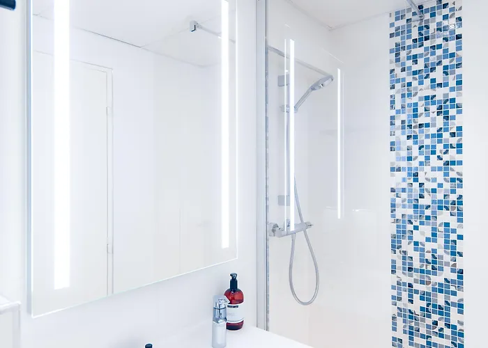 Bleu De Grenelle - Tour Eiffel Hotel 4*