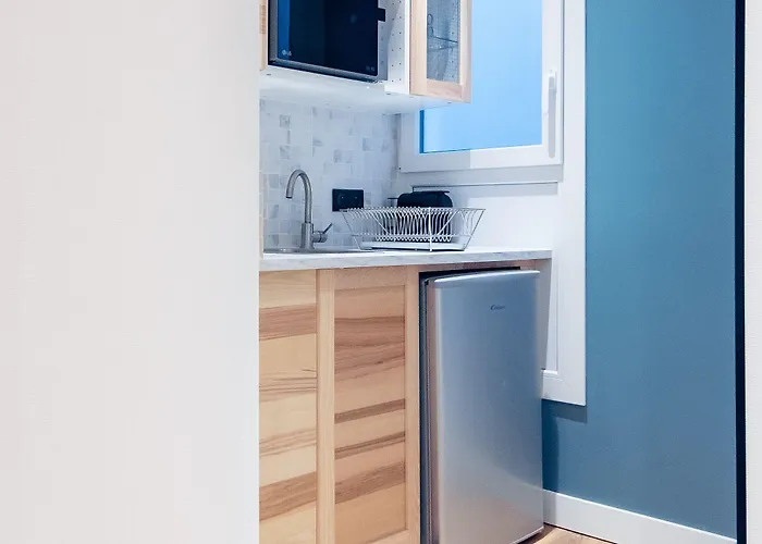 Hotel Bleu De Grenelle - Tour Eiffel 4*